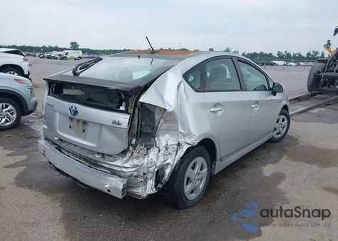 2011 Toyota Prius Two from USA, damaged, VIN JTDKN3DU3B1435035